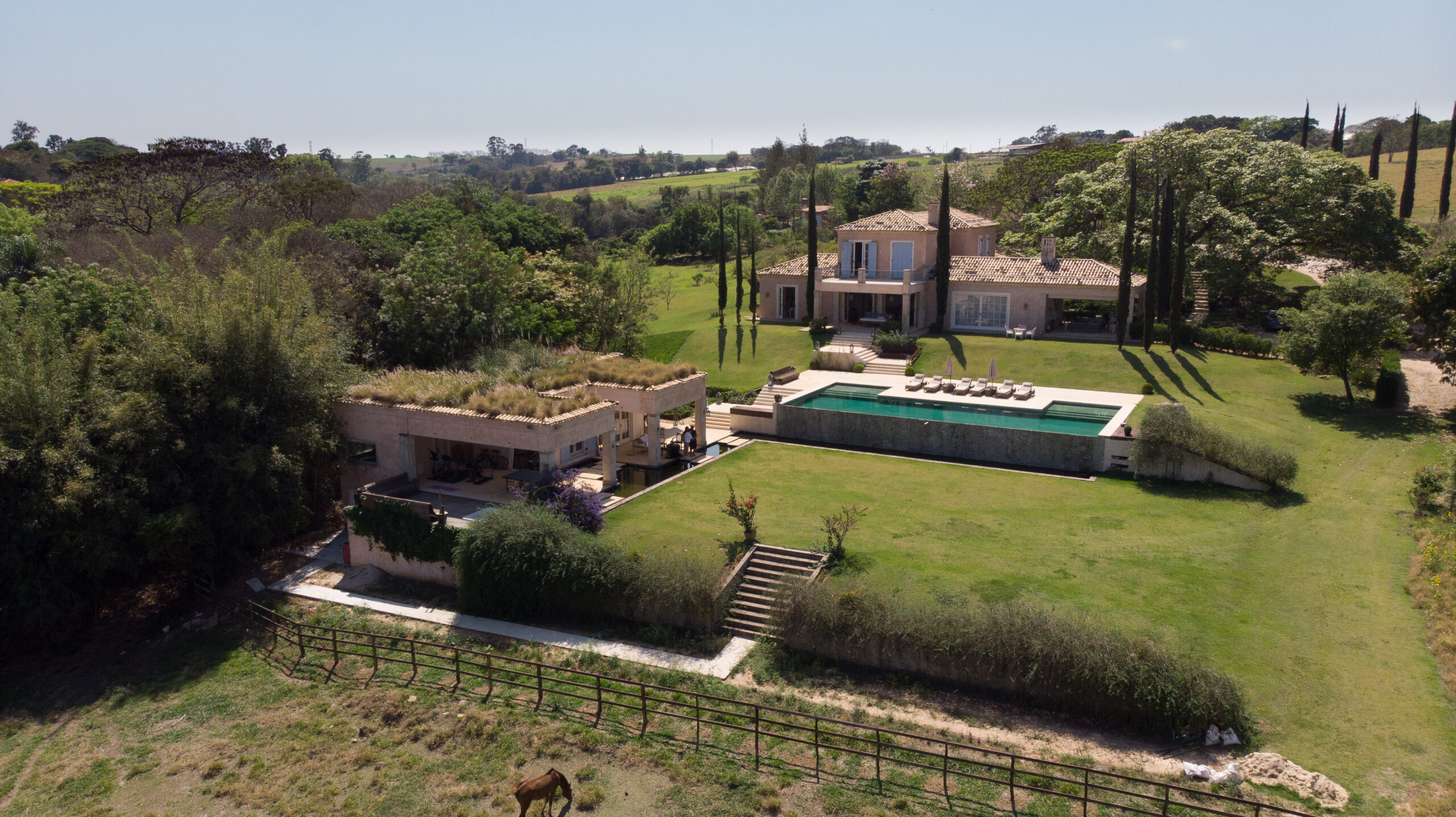 Aluguel casa de luxoIndaiatuba, Villa 03